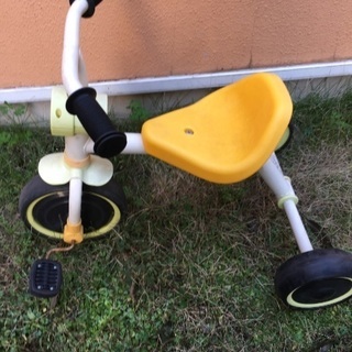 幼児用三輪車です。