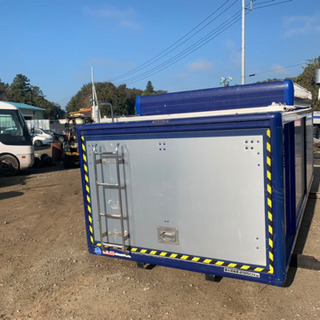 税込9万！鍵付きコンテナ！物置、資材入れに！