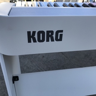 KORG B1 デジタルピアノ ホワイト 2017年製 中古美品 基本的に直接引取（