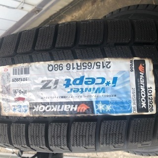 スタッドレスタイヤ　アルミホイール付き215/65R16　新品　未使用