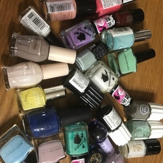 【終了】マニキュア・ポリッシュ大量、OPI、dukato入り