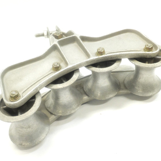 [K1119F] ヤスダ 安田 YASUDA 4号金車 アルミ製 ケーブルローラー 4連金車 滑車 電設工事 大工道具 K1119F] ヤスダ 安田 YASUDA 4号金車 アルミ製 ケーブルローラー 4連金車