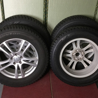 中古 スタッドレス 235/65R18 DUNLOP GRANDT REK SJ7 アルミホイール 