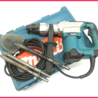 [K1118i]  makita マキタ 電動ハンマ HM0830 スコップ ブルポイント付 動作品 電動工具 大工道具 K1118i] makita マキタ 電動ハンマ HM0830 スコップ ブルポイント付