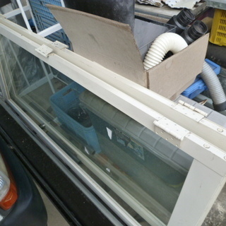 ＹＫＫ　片開ガラス戸　ジャンク YKK 片開ガラス戸 ジャンク
