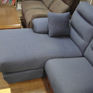 今だけＷチャンス！7,000円引き！の27,980円＆配達無料！（札幌市内）　布張り　右カウチソファ　３人掛けソファ　３Pソファ　座クッション脱着式　背もたれ脱着式