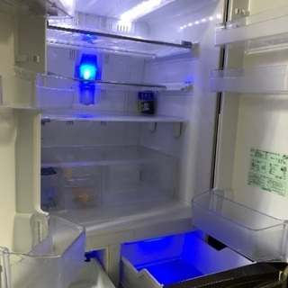 三菱【光ビッグ】光パワー瞬冷凍/光エア除菌脱臭/光ビタミンUP野菜室/エコモード/自動製氷付★フレンチドア冷蔵庫520L/MR-E52S-DW(8R91916)