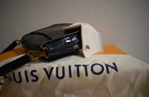 LOUIS VUITTON(ルイヴィトン)ショルダーバッグ エキゾチックレザー 