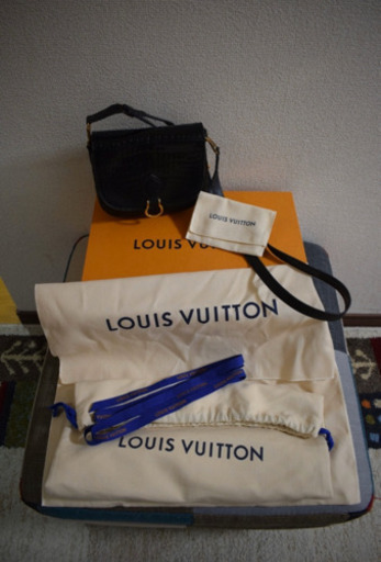 LOUIS VUITTON(ルイヴィトン)ショルダーバッグ エキゾチックレザー 
