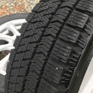 ★軽自動車用スタッドレス！BLIZZAK VRX2 2017年製造★アルミ付