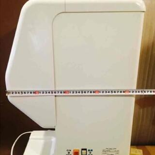 ソフトクリームメーカー