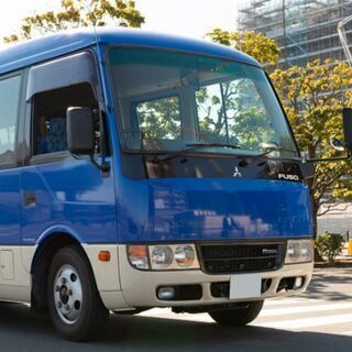 来年1月からスタート！！大型バスの運転手1日5時間で月収24万円！！