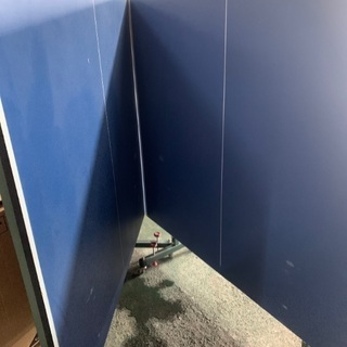 卓球台　中古　一部角に難あり