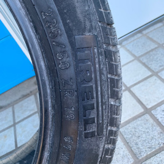 サマータイヤ　ピレリーP6000　新品同様4本