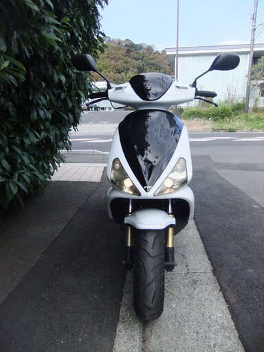 ADIVA アディバR125 スポーツ 中古実動車　販売証明書(ナンバー登録書類)　オイル交換済み ADIVA アディバR125 スポーツ 中古実動車 販売証明書(ナンバー登録書類