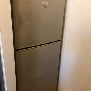 シャープ冷蔵庫 230L 両開きドア