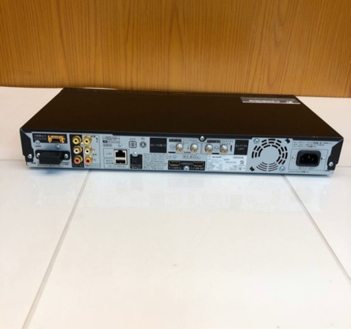 SHARP3番組同時記録HDD容量1TB Blu-rayレコーダー一部ジャンク BD