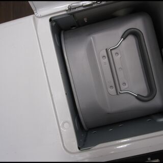 新生活！13200円 コロナ石油ファンヒーター 10畳～13畳 2015年製