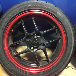 希少なエンケイホイール5.5jで07ネオバ付きでカッコいいです！14インチで軽などにぴったりです！