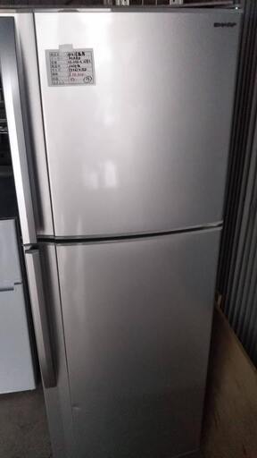 ２ドア冷蔵庫　SHARP　２２８L　中型サイズ
