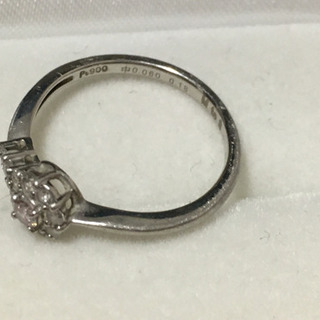 ピンクダイヤとダイヤ　pt900 指輪