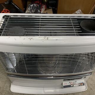 y642☆　トヨトミ　 2015年製 煙突式石油ストーブ 煙突ストーブ HR-650F y642☆ トヨトミ 2015年製 煙突式石油ストーブ 煙突ストーブ HR-650F