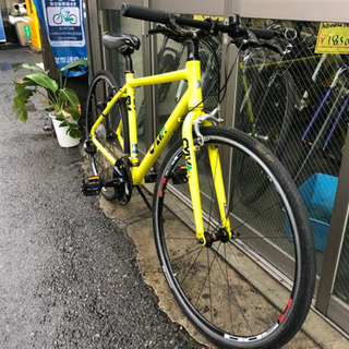 密を避けて移動したいあなたに！ ブリヂストンの新型クロス