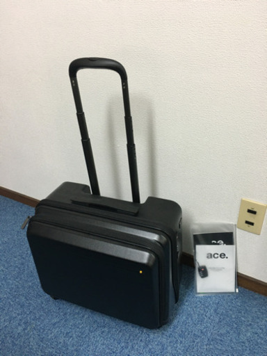 ほぼ未使用aceビジネス用キャリーバッグ