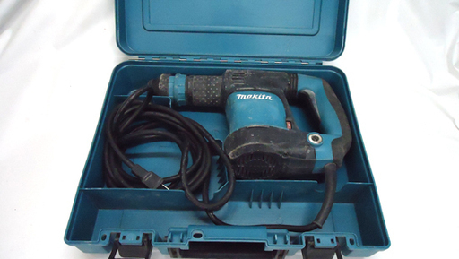 makita マキタ 電動ケレン HK1820 ケース付 札幌 アウトレットモノ ...
