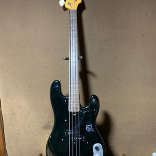 【超値下げ！】Fender JAPAN Precision Ba...