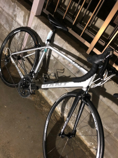 GIANT ロードバイク