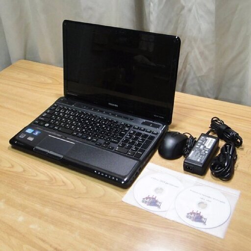 お取引中です 美品 i7搭載高性能ノートPC dynabook T551 15.6インチ Win10 Home 1909 Office 2019 pro付 ブルーレイドライブ SSD240GB（新品交換）メモリ8GB　テンキー付 送料無料