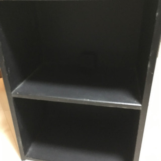 黒の木製カラーボックス