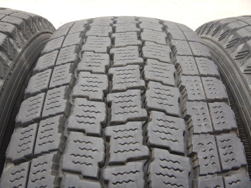 Maestranza 15インチ スタッドレス ハイエース Maestranza 15インチ スタッドレス ハイエース