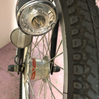 🌈🌈🌈ロータイプ、乗り降り楽々、20インチ、3段変速、オートライト、鍵