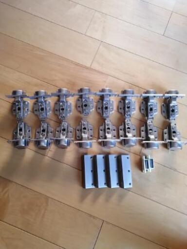 （中古）扉の丁番セット