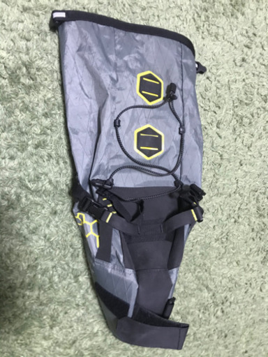 アピデュラ　11Lサドルバッグ