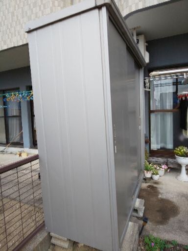 物置小屋