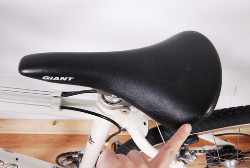 愛知県岡崎市】引き取り限定！ギア付き自転車