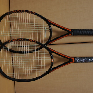 テニスラケット２本