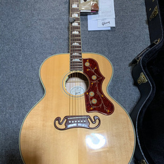 極美品　ギブソン  sj-200 