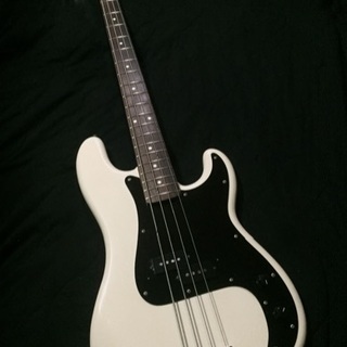 2000 Fender Japan Standard Precision Bass ( Black Pick Guard Edition ) PB-50 ジモティー限定特価！学割有！通常売価より20%オフ！初めてのフェンダー！ならコレ！