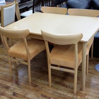 1時間無料軽トラ貸出し、有料配送あり【トレファク入間店】ダイニング5