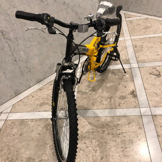 その他 マウンテンバイク レゴリス折りたたみ自転車26型、