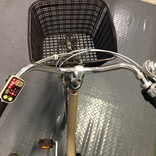 電動自転車　ヤマハ　PAS　26インチ　アイボリー