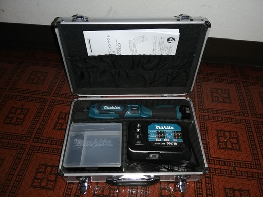 マキタ(Makita) 充電式ペンインパクトドライバ 青 TD022DSHX