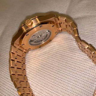 G SHOCKやHUBLOTに似てるDIDUN の正規品