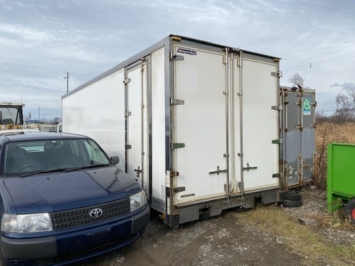 早いもの勝【希少】4トン冷凍冷蔵 幅230ｃｍ長さ645ｃｍ高さ260ｃｍ コンテナ 物置 倉庫 アルミ箱 格安提携先運送会社あり　北海道江別市発 早いもの勝【希少】4トン冷凍冷蔵 幅230cm長さ645cm高さ260cm