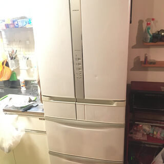 引っ越しの為、大型冷蔵庫HITACHI475Lを差し上げます！