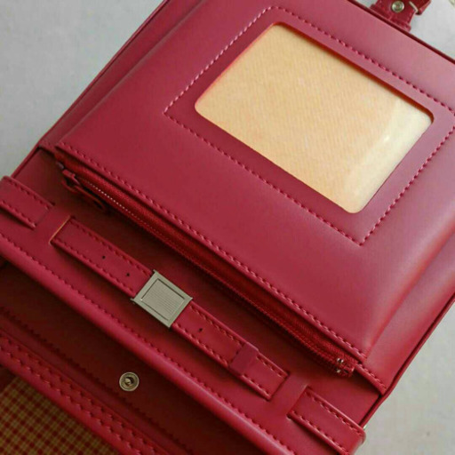新品赤ランドセル